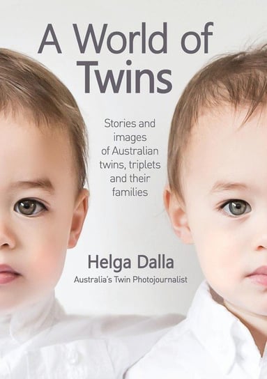 A World of Twins Dalla Helga Maree