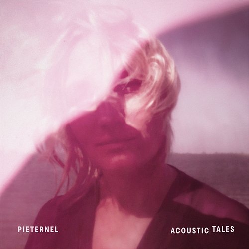 Acoustic Tales Pieternel