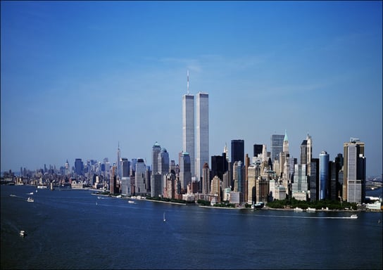 Aerial view of New York City, in which the World Trade Center Twin Towers is prominent., Carol Highsmith - plakat 70x50 cm Galeria Plakatu