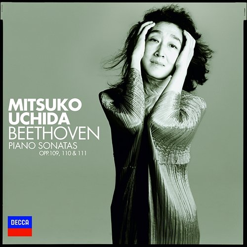 Beethoven: Piano Sonatas Nos.30, 31 & 32 Mitsuko Uchida