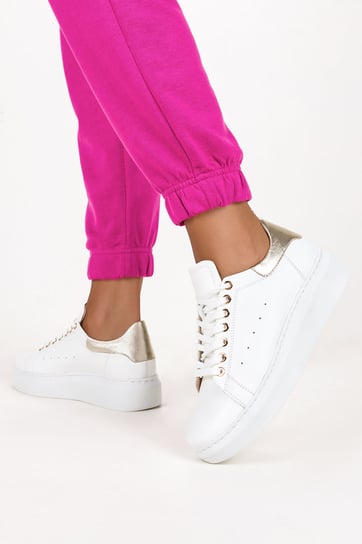 Białe sneakersy skórzane damskie buty sportowe sznurowane na platformie PRODUKT POLSKI Casu 2288-39 Casu