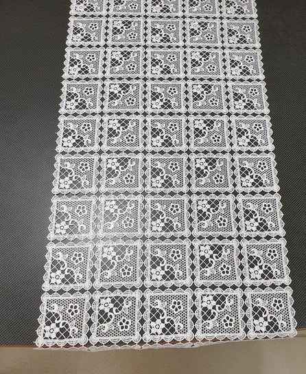 Bieżnik Z Gipiury, 40X85, Biały Geometryczny W Kwiaty, G20-01-Pr Dekorart