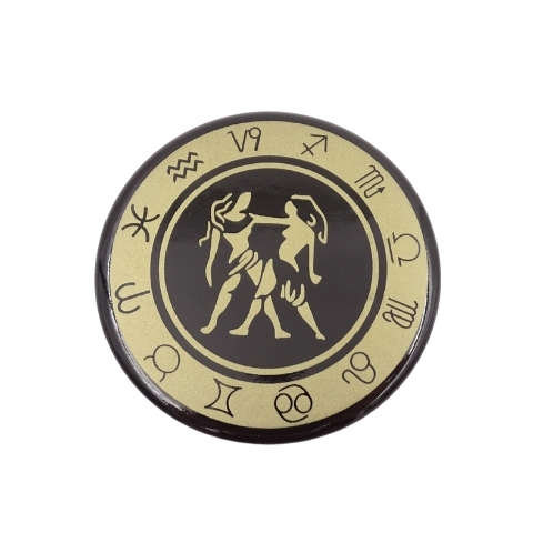 Bliźnięta - znak zodiaku - magnes. Śr. 6cm; metal emaliowany GIFTDECO