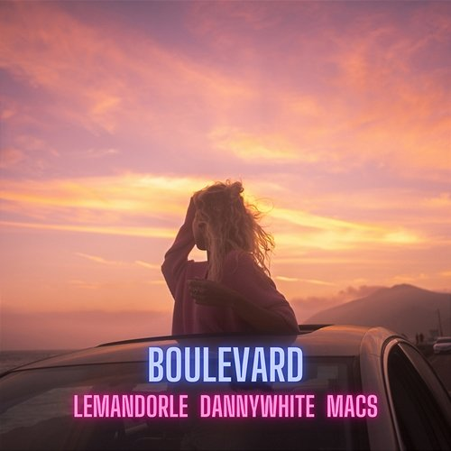 Boulevard lemandorle, Danny White, Macs