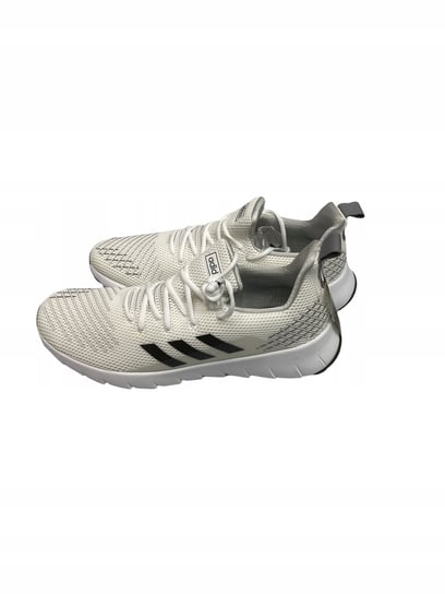 Buty sportowe męskie ADIDAS SASWEEGO 47 1/3 Adidas