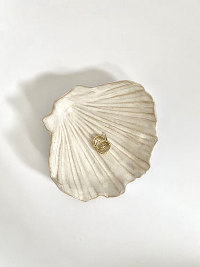 Ceramiczna Muszelka Perłowa Podstawka na Biżuterię Maison Fragile