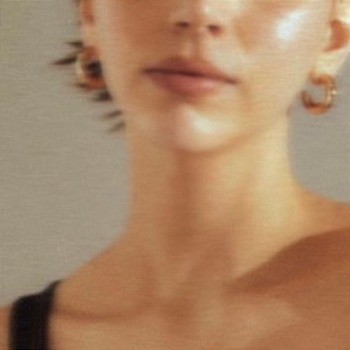 Charismatic Hailey Knox