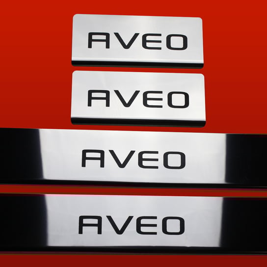CHEVROLET AVEO Nakładki progowe ze stali nierdzewnej 304 Wykończenie połysk Czarne napisy Chevrolet