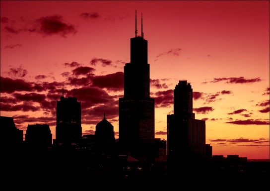 Chicago’s skyline appears in silhouette at sunset., Carol Highsmith - plakat 70x50 cm Galeria Plakatu