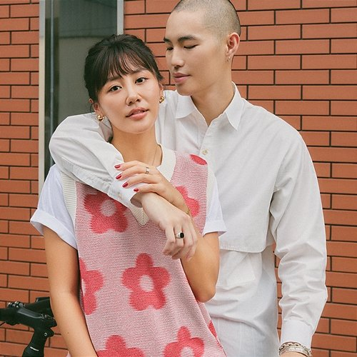 Cơn Mưa Rào Negav & Hứa Kim Tuyền, Văn Mai Hương