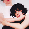 Coquelicot Laura Cahen, Yael Naim