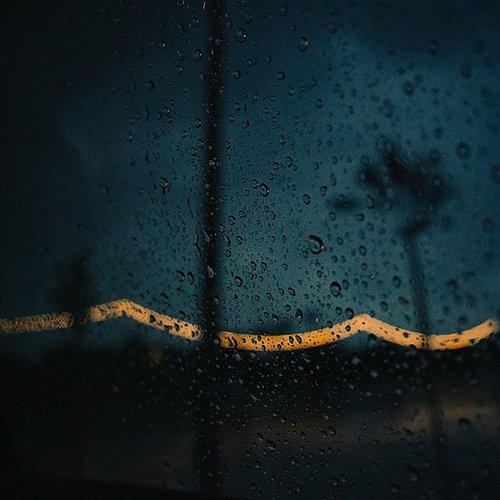 Cuando llueve en Milán Yeidos