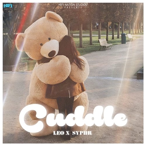 Cuddle Leo & Syphr