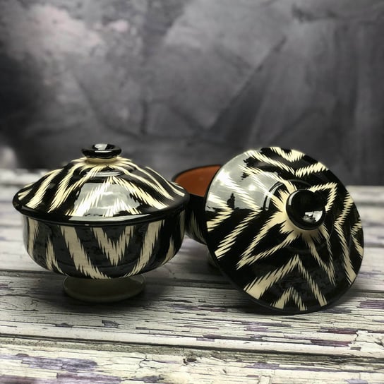 Cukiernica ceramiczna ręcznie zdobiona „Dzika zebra” średnica 11,5cm Inny producent