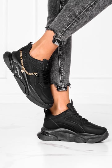 Czarne sneakersy na platformie ze złotym łańcuszkiem buty sportowe sznurowane Casu SJ2102-1-38 Casu