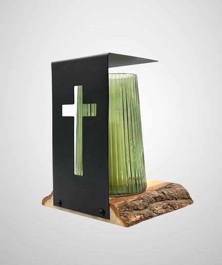 Czarny lampion krzyż z drewnem. Zielone szkło. Inna marka