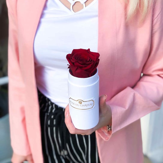 Czerwona Wieczna Róża W Białym Mini Boxie Rose du Château