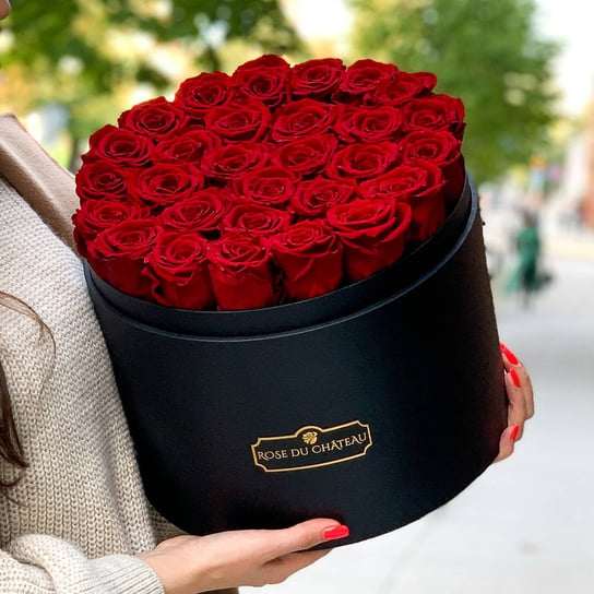 Czerwone Wieczne Róże Czarny Mega Flowerbox Rose du Château
