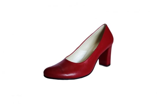 Czółenko czerwone na szerszą stopę obcas 8,7 cm nr.37 Polskie buty