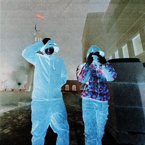 DAAMORE PAZZY, Skumaj
