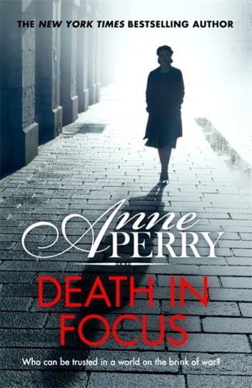 Death in Focus (Elena Standish Book 1) Perry Anne