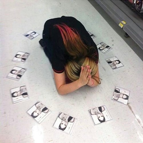 Demi Lovato c4rl