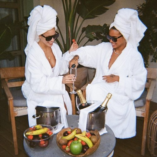 Diva Princess Nokia feat. Emilia