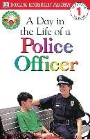 DK Readers L1: Jobs People Do: A Day in the Life of a Police Officer Dk Publishing, Hayward Linda