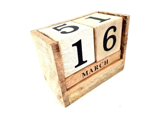 Drewniany kalendarz wieczysty z drewna mangowego Kemis - House of Gadgets