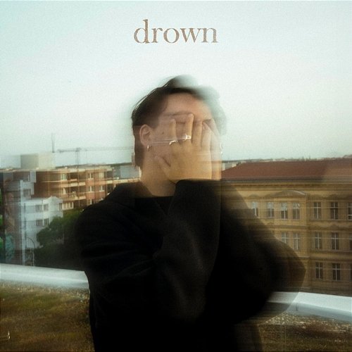 drown AVAION