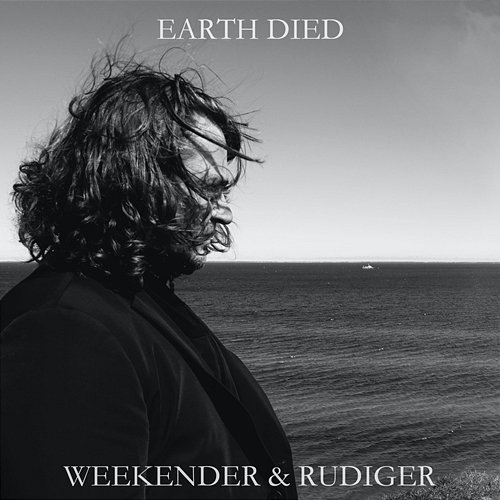 Earth Died Weekender&Rudiger