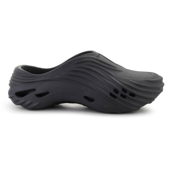 Echo Wave Crocs