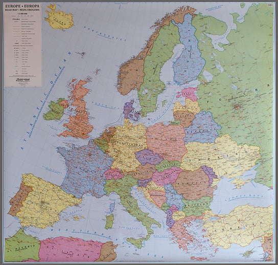 Europa mapa ścienna polityczno-drogowa na podkładzie do wpinania - pinboard, 1:3 000 000, EkoGraf Eko Graf