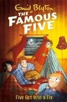 Famous Five: Five Get Into A Fix Blyton Enid