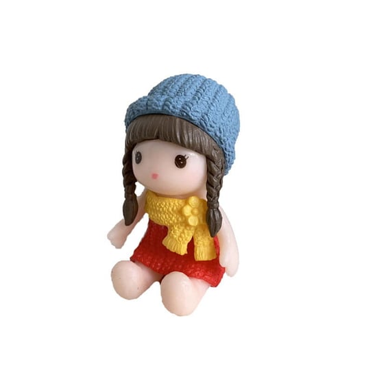 Figurka laleczka Dziewczynka siedząca w niebieskiej czapeczce HABARRI