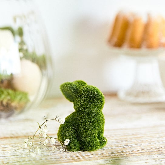 Figurka wielkanocna POLY mini królik zając zielony imitacja trawy 6 cm HOMLA Homla