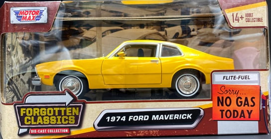 Ford Maverick 1974 Yellow 1:24 Motormax 79042 Motormax