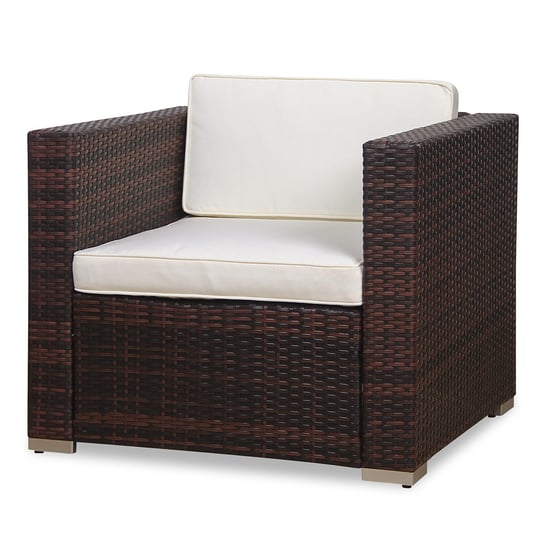 Fotel SVITA do salonu z polirattanu Lugano California w kolorze brązowym z poduszkami w kolorze beżowym SVITA