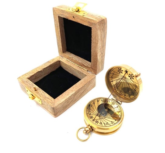 GiftDeco, Kompas mosiężny z zegarem słonecznym w drewnianym pudełku GIFTDECO