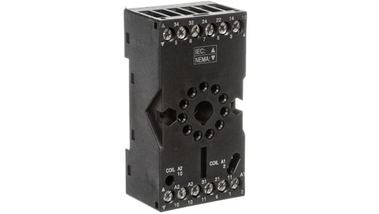 Gniazdo wtykowe do przekaźników R15 3P 12A 300V AC (można montować moduł czasowy COM3) GZP11 2613506 RELPOL