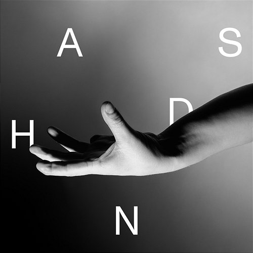 Hands Wallis Bird