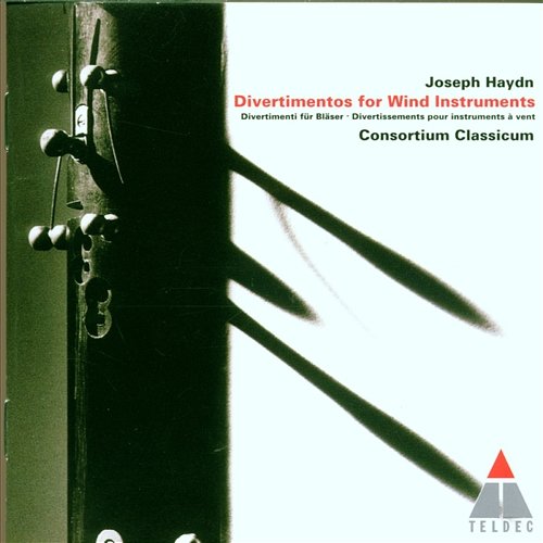 Haydn : Divertimentos for Wind Instruments Consortium Classicum