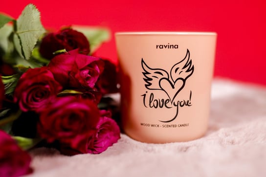 I LOVE YOU SKRZYDŁA sojowa, perfumowana świeca zapachowa na prezent w różowym szkle RAVINA zapach La Via E Bella ravina