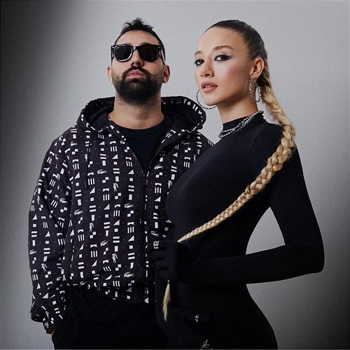 İstanbul Aleyna Kalaycıoğlu, Burak King