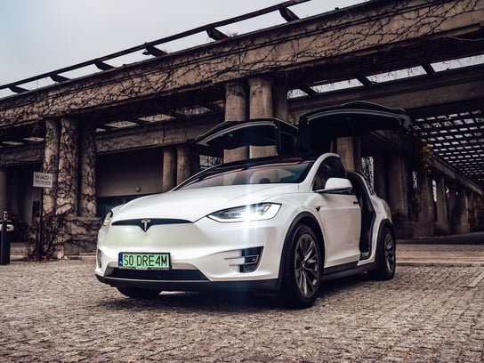 Jazda za kierownicą Tesli Model S | 3 | X | Y - 60 minut - Voucher Prezentowy GoTesla GoTesla