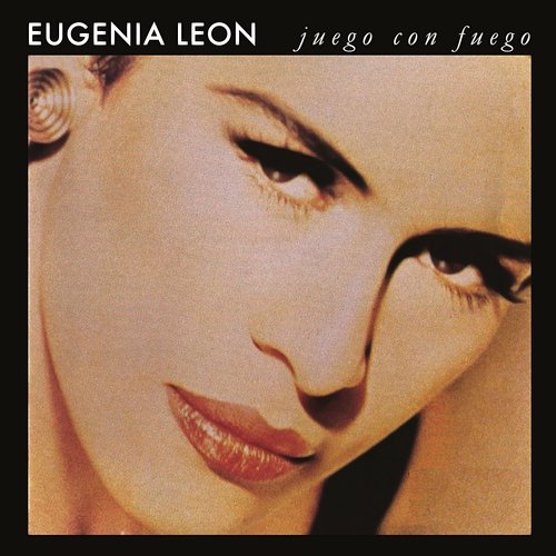 Un Mundo Raro Eugenia León