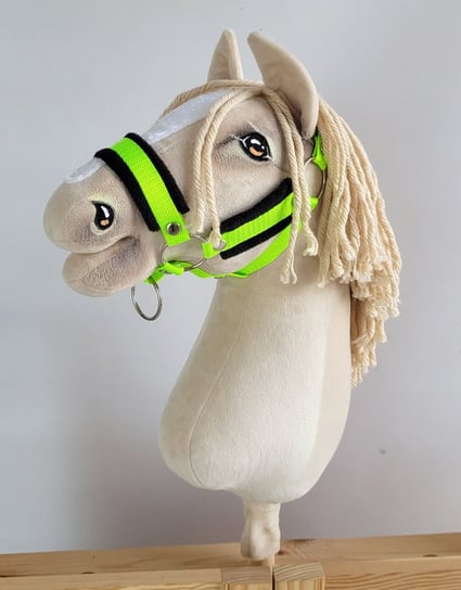 Kantar regulowany dla konia Hobby Horse A3 neon green czarnym futerkiem Inna marka