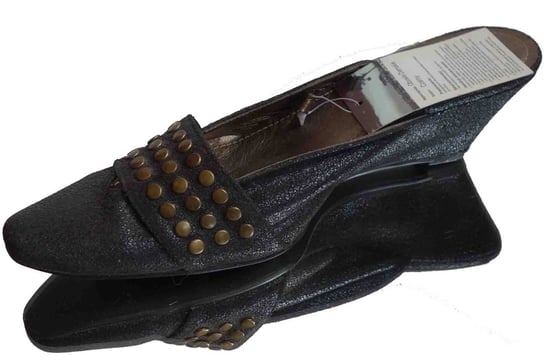 klapki na standartowa stopę czarny  40 Polskie buty