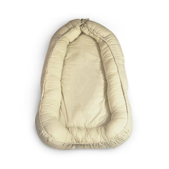 Kokon niemowlęcy FEEL SAFE beżowy bawełniany 90x60 cm PETITE&MARS Petite&Mars