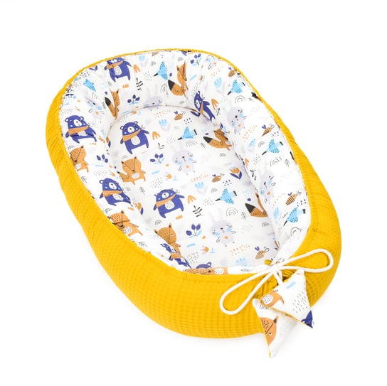 Kokon niemowlęcy - Gniazdo dla noworodków ręcznie wykonane obustronne z bawełny waflowej Zwierz Żółty Totsy Baby
